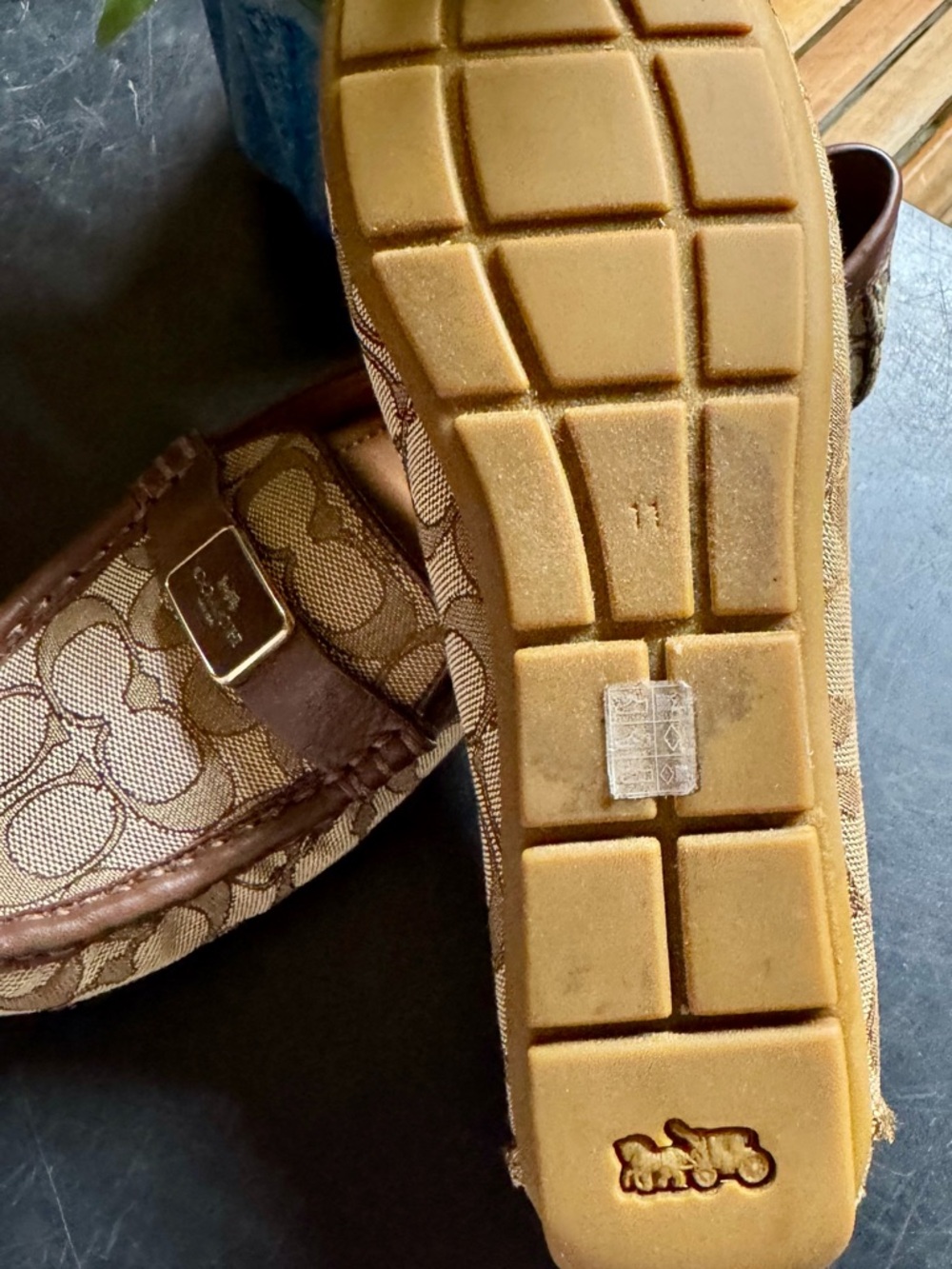 Coach Tan & Brown Signature Canvas Penny Loafers Size 11 Great Condition - Picture 9 of 13